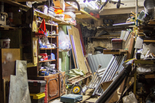 cluttered garage hoarding clean up sterling heights novi troy mi